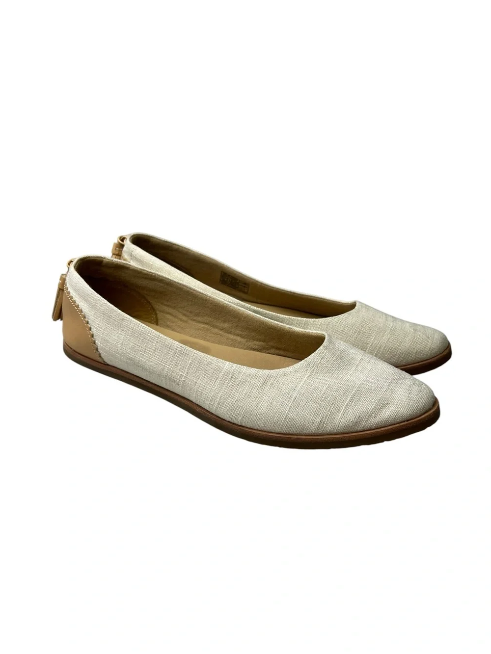 Ugg Mesa Tassel Cream Size 9.5 Flats Flat Shoes